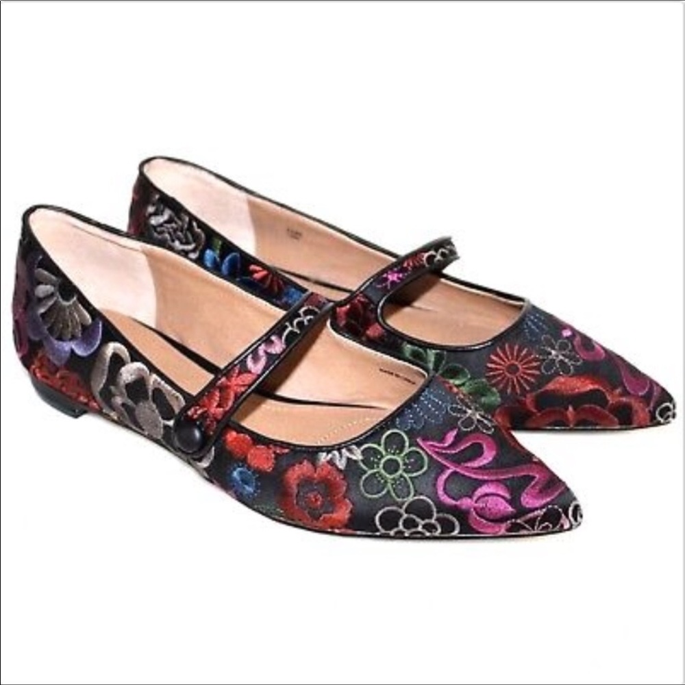TAHARI Shoes